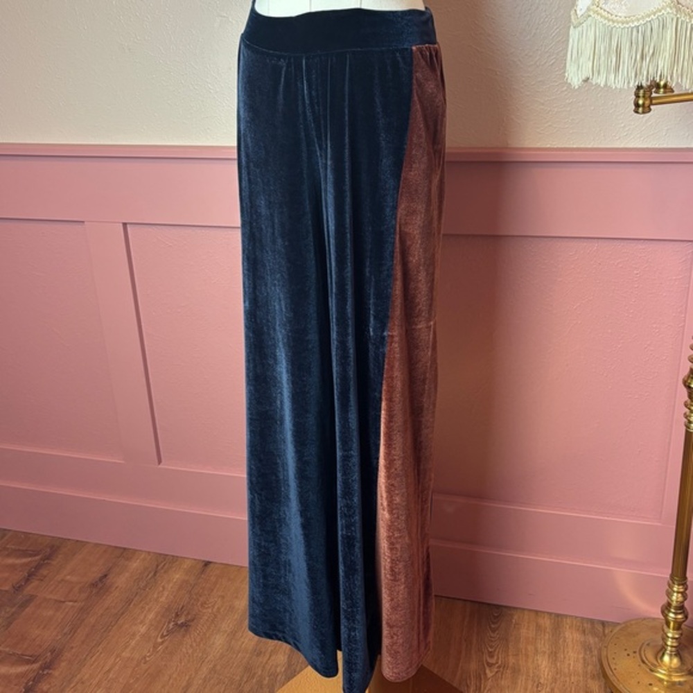 UO Silence + noise velvet boho y2k blue & orange straight leg pants sz xs